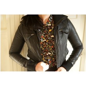 Black Vegan Leather Jacket Urban Outfitters Sz. XS